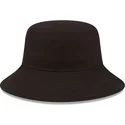 hinkar-svart-fran-bucket-negro-essential-tapered-av-new-era
