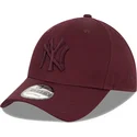 kepsar-curva-rod-snapback-granate-granate-9forty-league-essential-fran-new-york-yankees-mlb-av-new-era