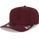 kepsar-curva-rod-snapback-granate-granate-9fifty-stretch-snap-fran-new-york-yankees-mlb-av-new-era