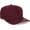kepsar-curva-rod-snapback-granate-granate-9fifty-stretch-snap-fran-new-york-yankees-mlb-av-new-era