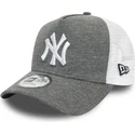 morkgra-och-vit-trucker-keps-a-frame-jersey-essential-fran-new-york-yankees-mlb-av-new-era