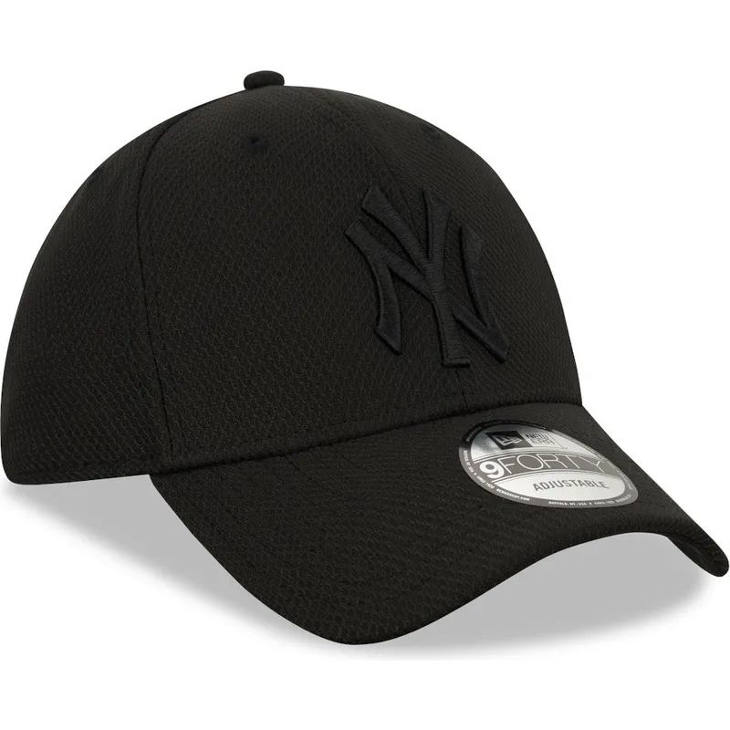 svart-bojd-keps-justerbar-med-svart-logotyp-39thirty-diamond-era-fran-new-york-yankees-mlb-av-new-era
