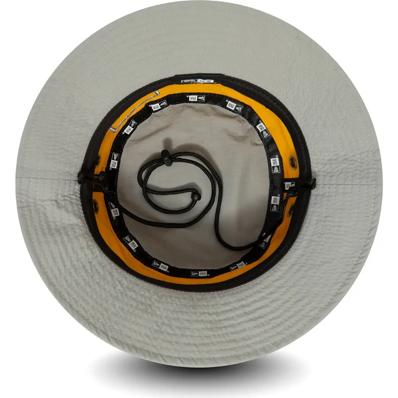 hinkar-gra-fran-bucket-gris-negro-y-amarillo-panelled-adventure-av-new-era
