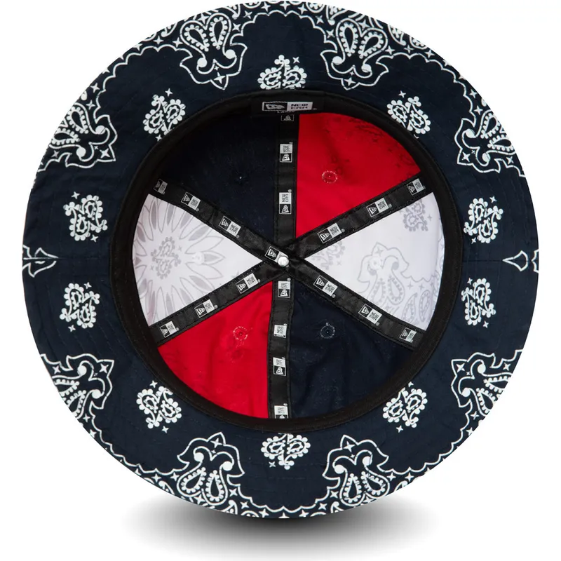 hinkar-marinbla-fran-bucket-azul-marino-rojo-y-blanco-paisley-explorer-av-new-era hinkar-marinbla-fran-bucket-azul-marino-rojo-y-blanco-paisley-explorer-av-new-era
