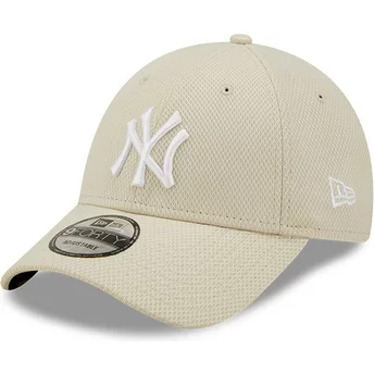 Beige justerbar 9FORTY Diamond Era keps från New York Yankees MLB av New Era