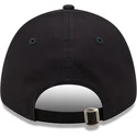 marinbla-justerbar-kurvkeps-med-bla-logotyp-9forty-league-essential-los-angeles-dodgers-mlb-fran-new-era