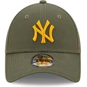 new-era-new-york-yankees-mlb-9forty-league-essential-justerbar-gron-bojd-keps-med-gul-logotyp