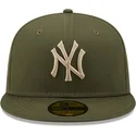 kepsar-plana-gron-justerad-59fifty-league-essential-fran-new-york-yankees-mlb-av-new-era