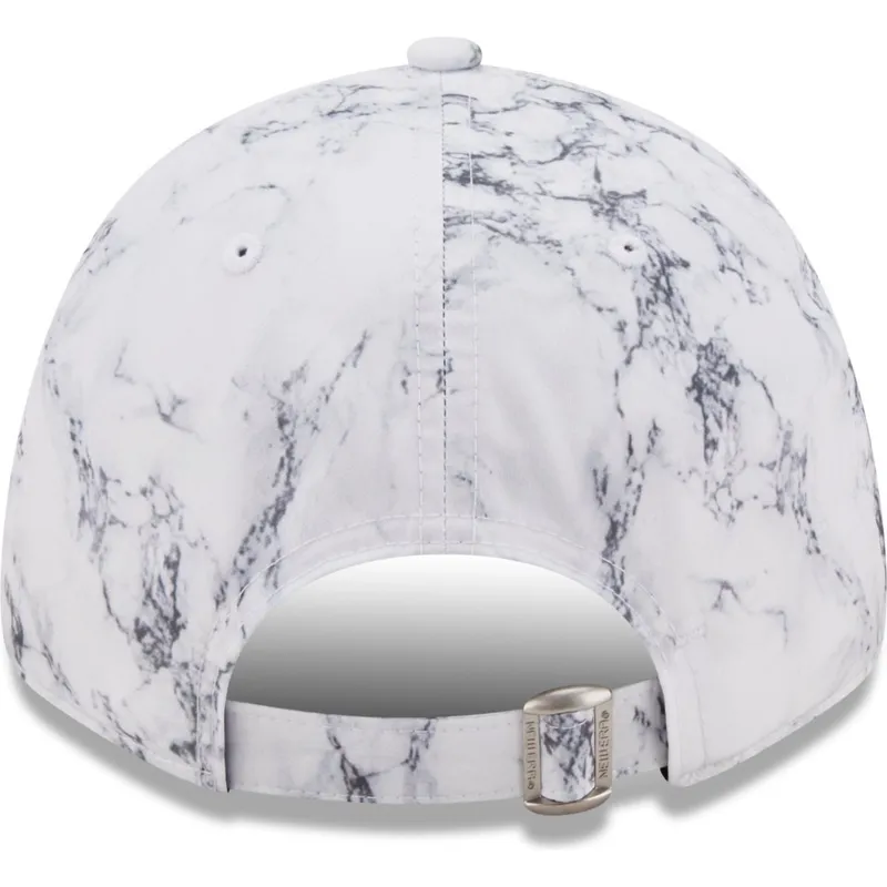 kepsar-curva-vit-justerbart-band-9forty-av-new-era kepsar-curva-vit-justerbart-band-9forty-av-new-era