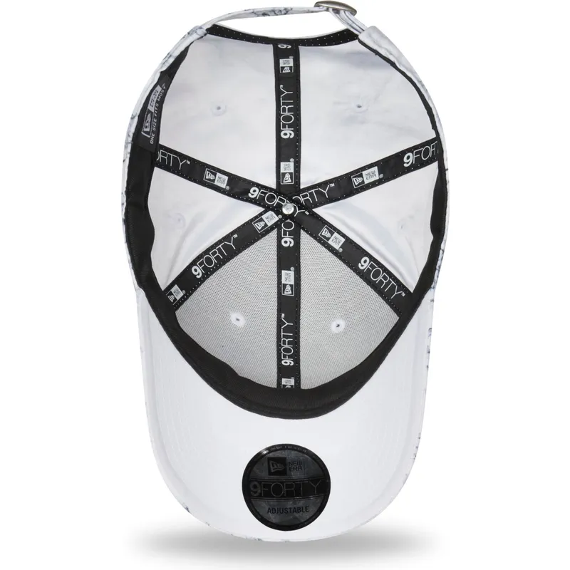kepsar-curva-vit-justerbart-band-9forty-av-new-era kepsar-curva-vit-justerbart-band-9forty-av-new-era
