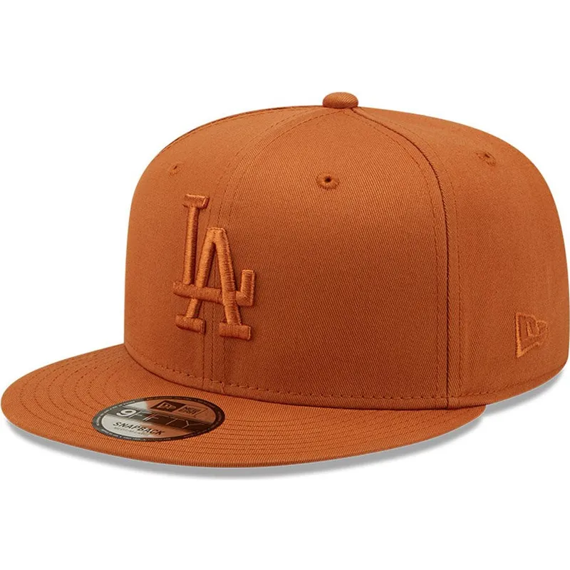 kepsar-plana-brun-snapback-marron-9fifty-league-essential-fran-los-angeles-dodgers-mlb-av-new-era