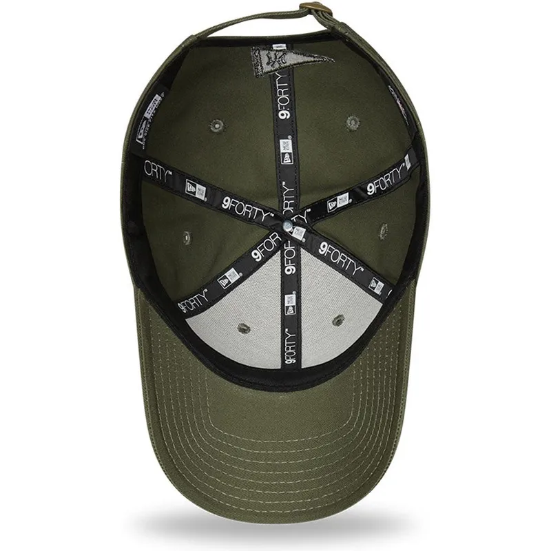 kepsar-curva-gron-justerbart-band-9forty-stadium-food-fran-new-york-yankees-mlb-av-new-era