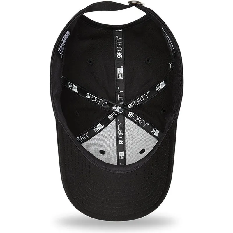 kepsar-curva-svart-justerbart-band-9forty-sporty-fran-bob-esponja-av-new-era