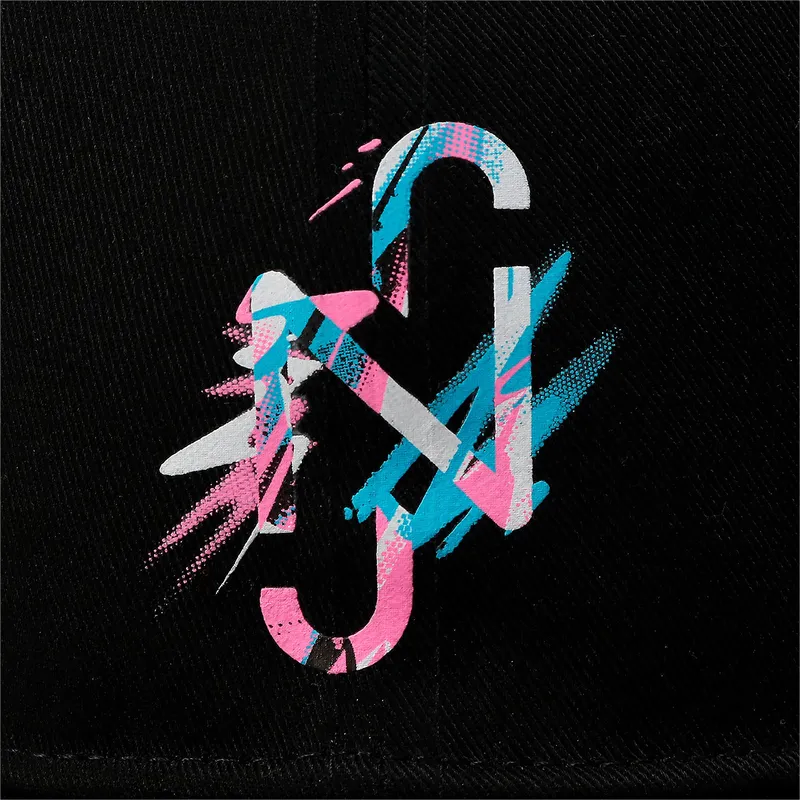 kepsar-curva-svart-snapback-av-puma