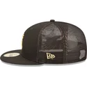 svart-justerbar-platt-truckerkeps-med-guldlogotyp-59fifty-all-star-game-los-angeles-dodgers-mlb-fran-new-era