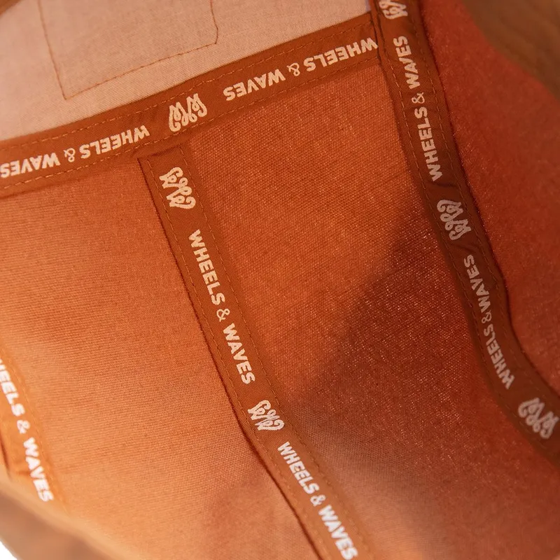 justerbar-6-panel-keps-brun-starfire-ww13-fran-wheels-and-waves