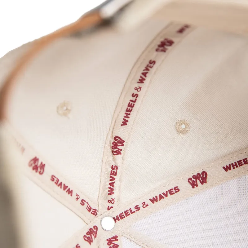 bojd-beige-justerbar-keps-enjoy-ww20-fran-wheels-and-waves