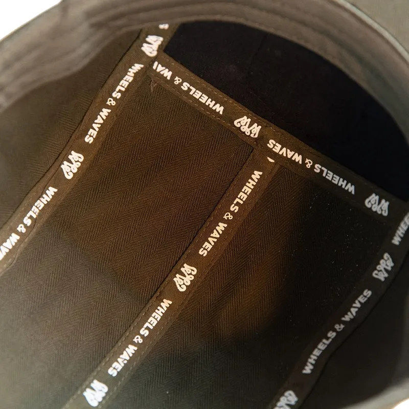 justerbar-brun-6-panel-keps-starfire-ww21-fran-wheels-and-waves