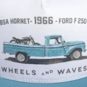 vit-och-bla-platt-truckerkeps-1966-ww23-fran-wheels-and-waves