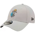 gra-bojd-justerbar-keps-for-barn-9forty-sporty-kids-med-bugs-bunny-looney-tunes-fran-new-era
