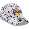 kepsar-curva-vit-justerbart-band-9forty-marble-fran-los-angeles-lakers-nba-av-new-era