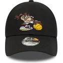 kepsar-curva-svart-justerbart-band-for-barn-9forty-sporty-de-diablo-fran-tasmania-looney-tunes-av-new-era