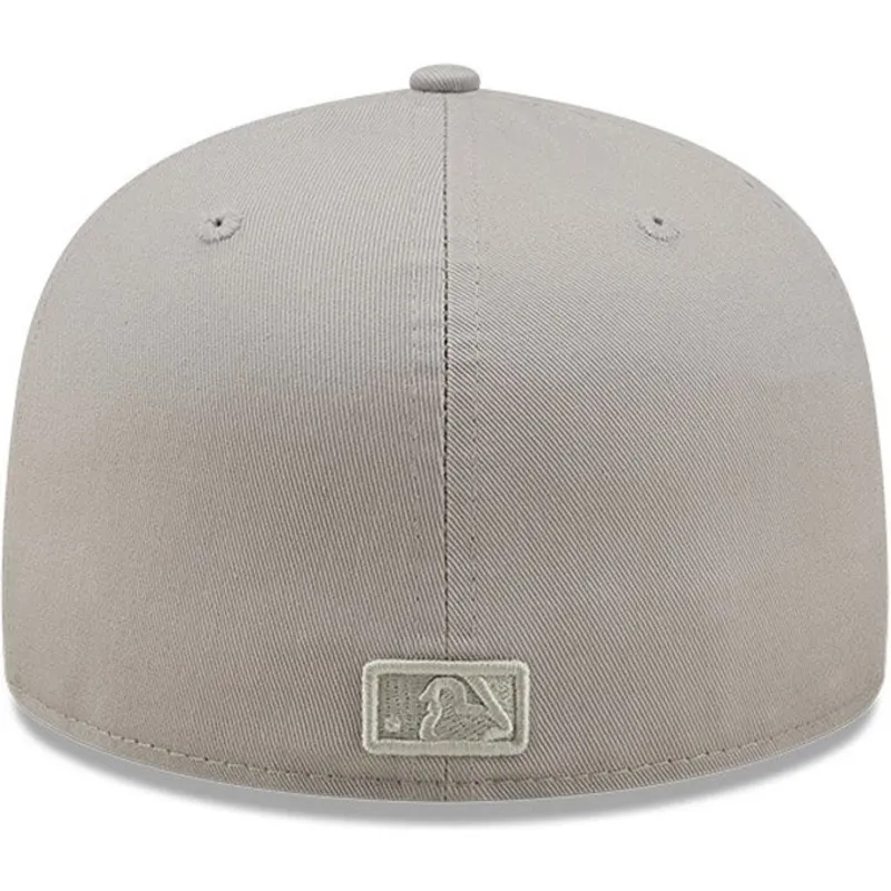 kepsar-plana-gra-justerad-59fifty-parche-lateral-world-series-fran-new-york-yankees-mlb-av-new-era