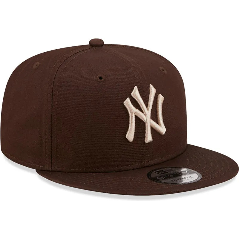 kepsar-plana-brun-snapback-9fifty-league-essential-fran-new-york-yankees-mlb-av-new-era