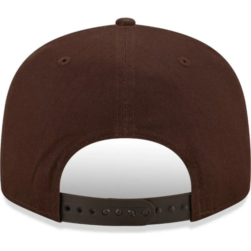 kepsar-plana-brun-snapback-9fifty-league-essential-fran-new-york-yankees-mlb-av-new-era