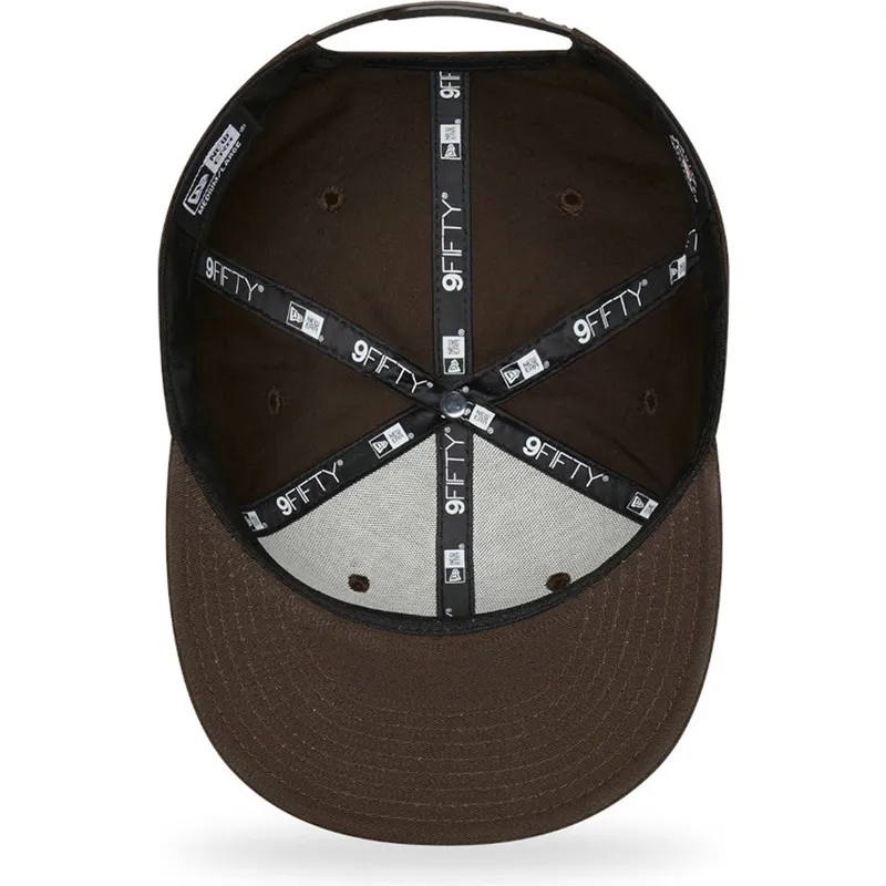 kepsar-plana-brun-snapback-9fifty-league-essential-fran-new-york-yankees-mlb-av-new-era