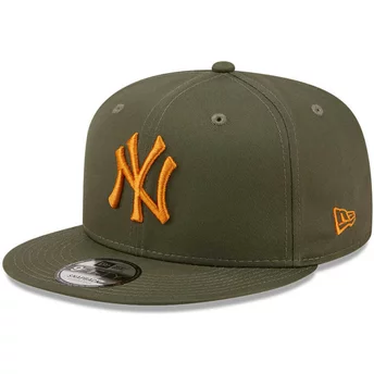 Grön platt snapback-keps med orange logotyp 9FIFTY League Essential från New York Yankees MLB av New Era