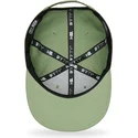 new-era-mlb-new-york-yankees-9fifty-league-essential-gron-flat-snapback-keps-med-svart-logotyp