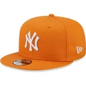 kepsar-plana-apelsin-snapback-9fifty-league-essential-fran-new-york-yankees-mlb-av-new-era