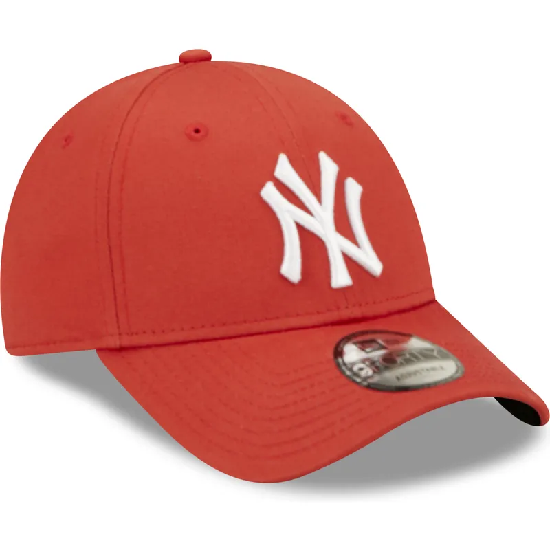 kepsar-curva-rod-justerbart-band-9forty-league-essential-fran-new-york-yankees-mlb-av-new-era