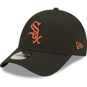 kepsar-curva-svart-justerbart-band-marron-9forty-league-essential-fran-chicago-white-sox-mlb-av-new-era