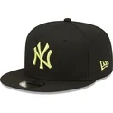 kepsar-plana-svart-snapback-9fifty-league-essential-fran-new-york-yankees-mlb-av-new-era