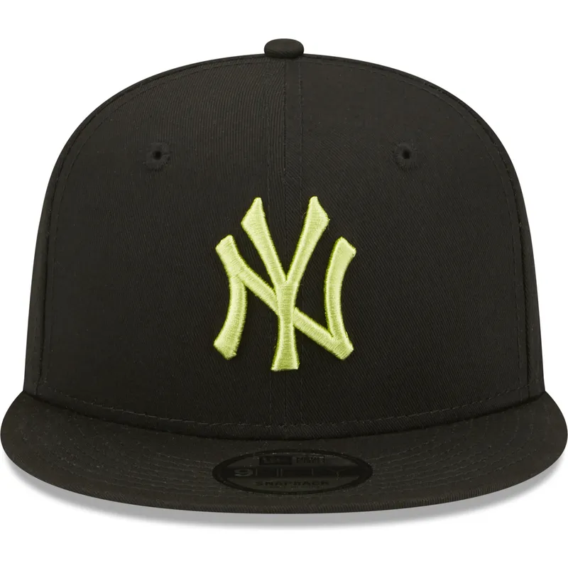 kepsar-plana-svart-snapback-9fifty-league-essential-fran-new-york-yankees-mlb-av-new-era