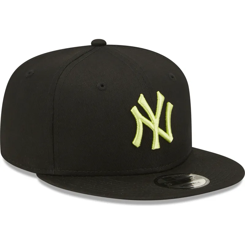 kepsar-plana-svart-snapback-9fifty-league-essential-fran-new-york-yankees-mlb-av-new-era