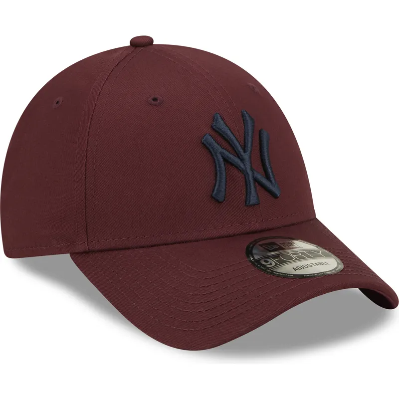 kepsar-curva-rod-justerbart-band-granate-9forty-league-essential-fran-new-york-yankees-mlb-av-new-era