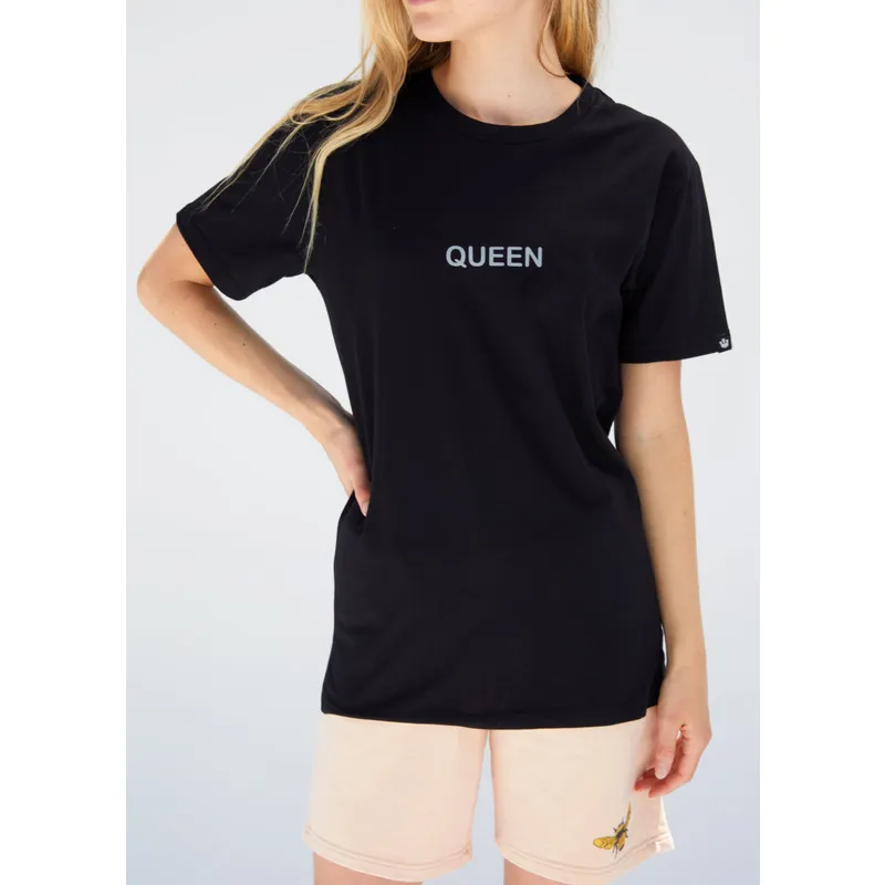 svart-kortarmad-t-shirt-bi-queen-sweet-comb-the-farm-fran-goorin-bros