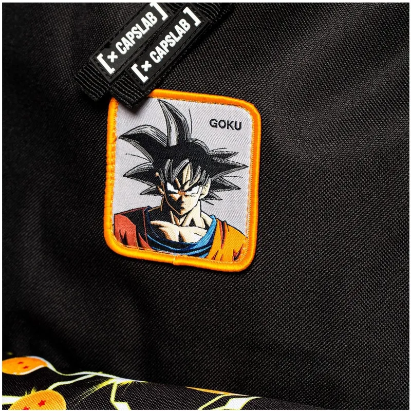 ryggsackar-svart-son-goku-dragon-ball-av-capslab