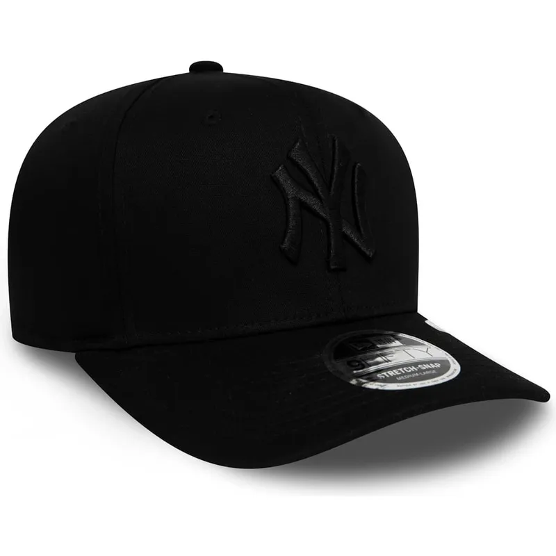 svart-kurvad-keps-snapback-med-svart-logotyp-9fifty-tonal-stretch-snap-fran-new-york-yankees-mlb-av-new-era