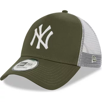 Grön och vit 9FORTY A Frame truckerkeps från New York Yankees MLB av New Era