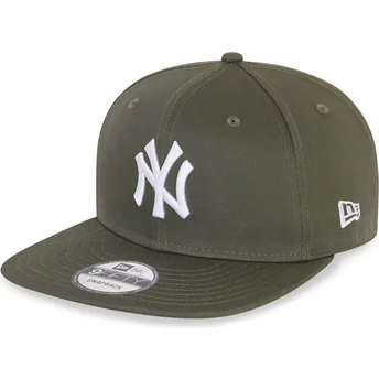 Grön platt snapback keps 9FIFTY Essential från New York Yankees MLB av New Era