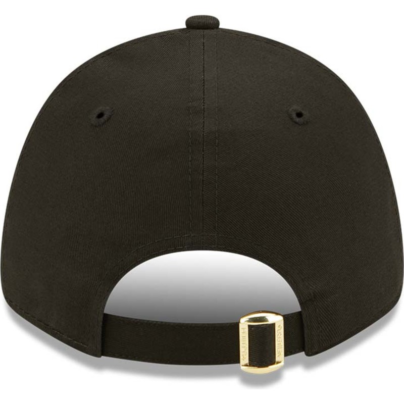 new-era-curved-brim-golden-logo-9forty-metallic-chicago-bulls-nba-black-adjustable-cap
