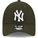 kepsar-curva-gron-justerbart-band-9forty-the-league-melton-fran-new-york-yankees-mlb-av-new-era