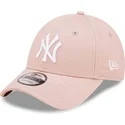 new-era-new-york-yankees-mlb-9forty-league-essential-rosa-justerbar-bojd-keps-med-vit-logotyp