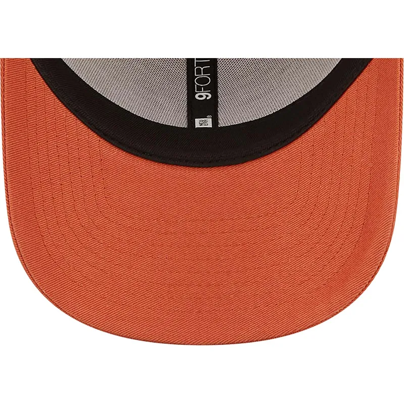 kepsar-curva-apelsin-justerbart-band-9forty-league-essential-fran-new-york-yankees-mlb-av-new-era