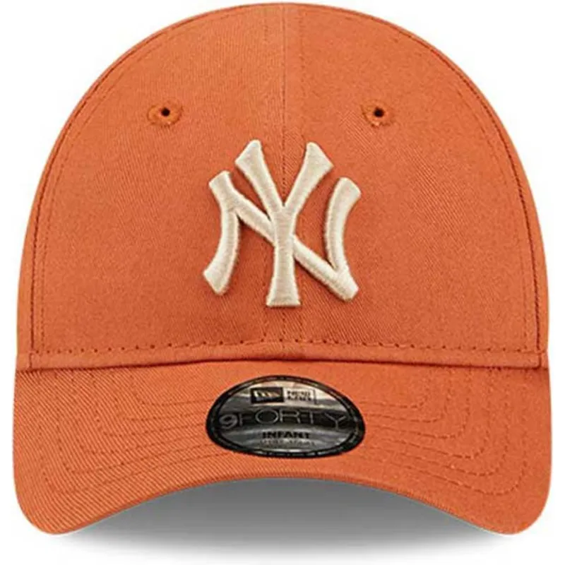 kepsar-curva-apelsin-justerbart-band-for-barn-pequeno-9forty-league-essential-fran-new-york-yankees-mlb-av-new-era