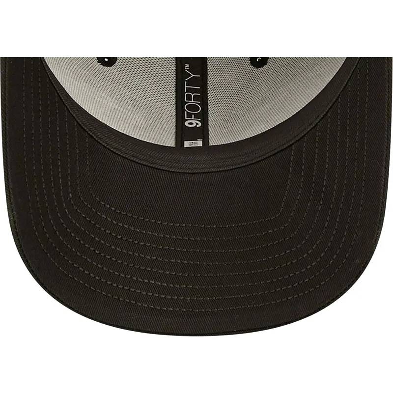 kepsar-curva-svart-justerbart-band-9forty-av-new-era